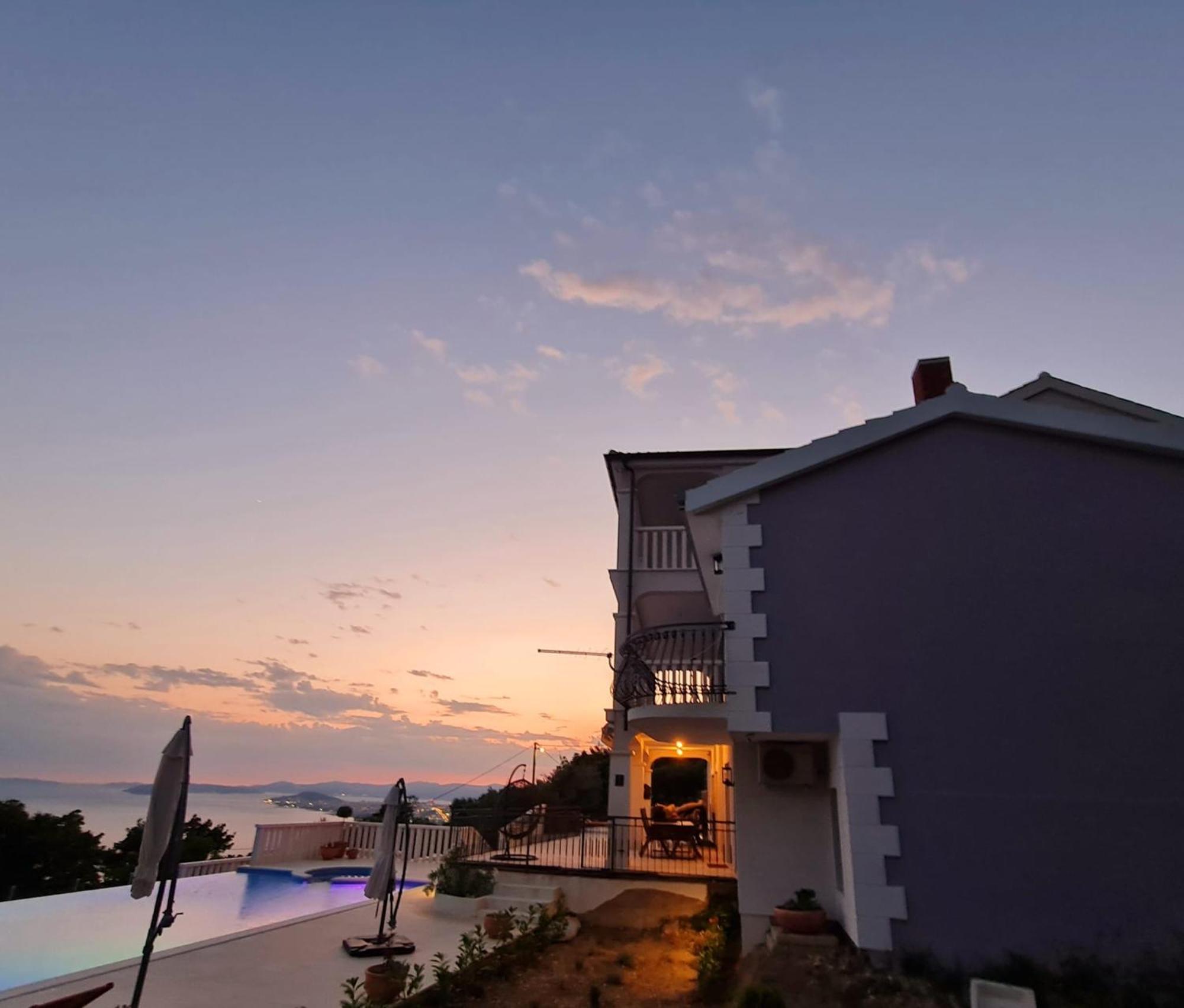 Sea View Luxury Apart Hotel Villa Conte With Swiming Pool And Romantic Spa 포드스트라나 외부 사진