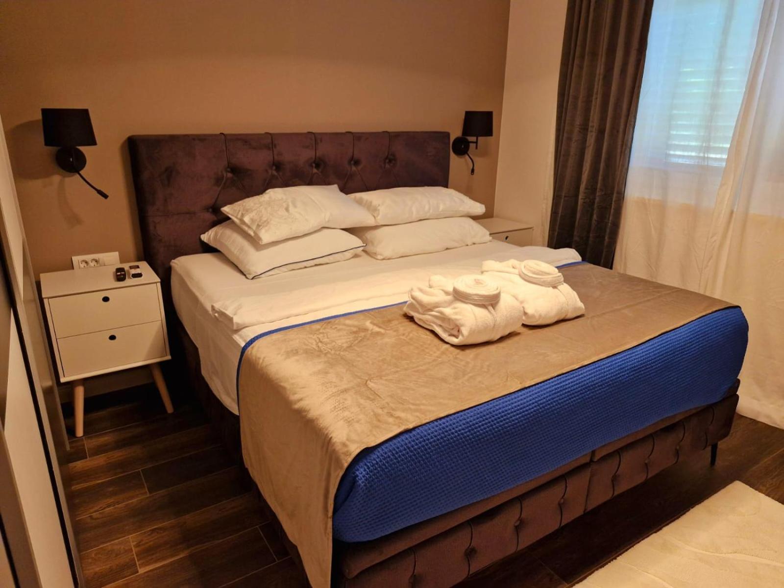 Sea View Luxury Apart Hotel Villa Conte With Swiming Pool And Romantic Spa 포드스트라나 외부 사진
