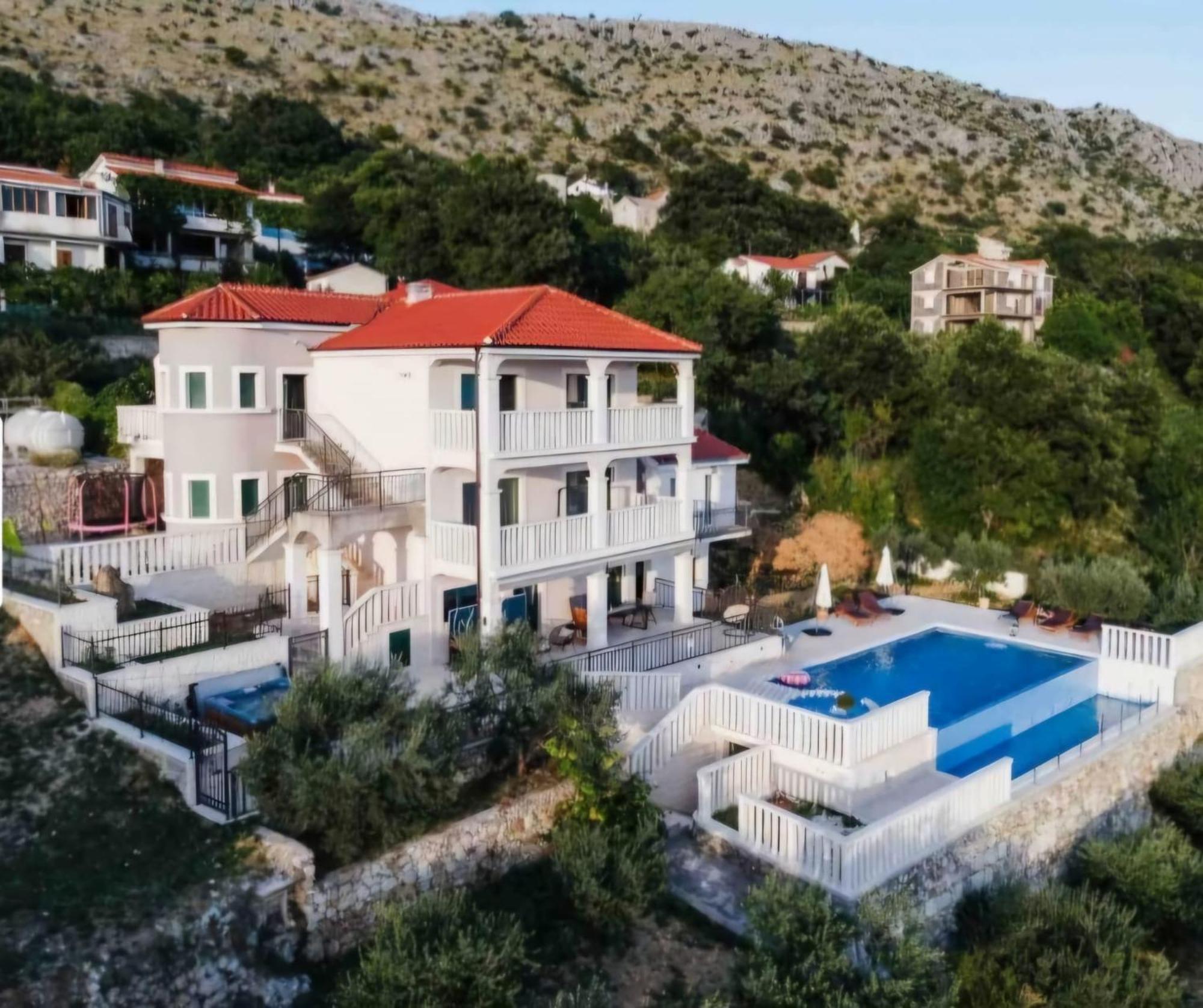 Sea View Luxury Apart Hotel Villa Conte With Swiming Pool And Romantic Spa 포드스트라나 외부 사진